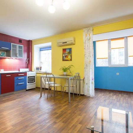 Nauky Avenue Apartment Kharkiv Exterior photo